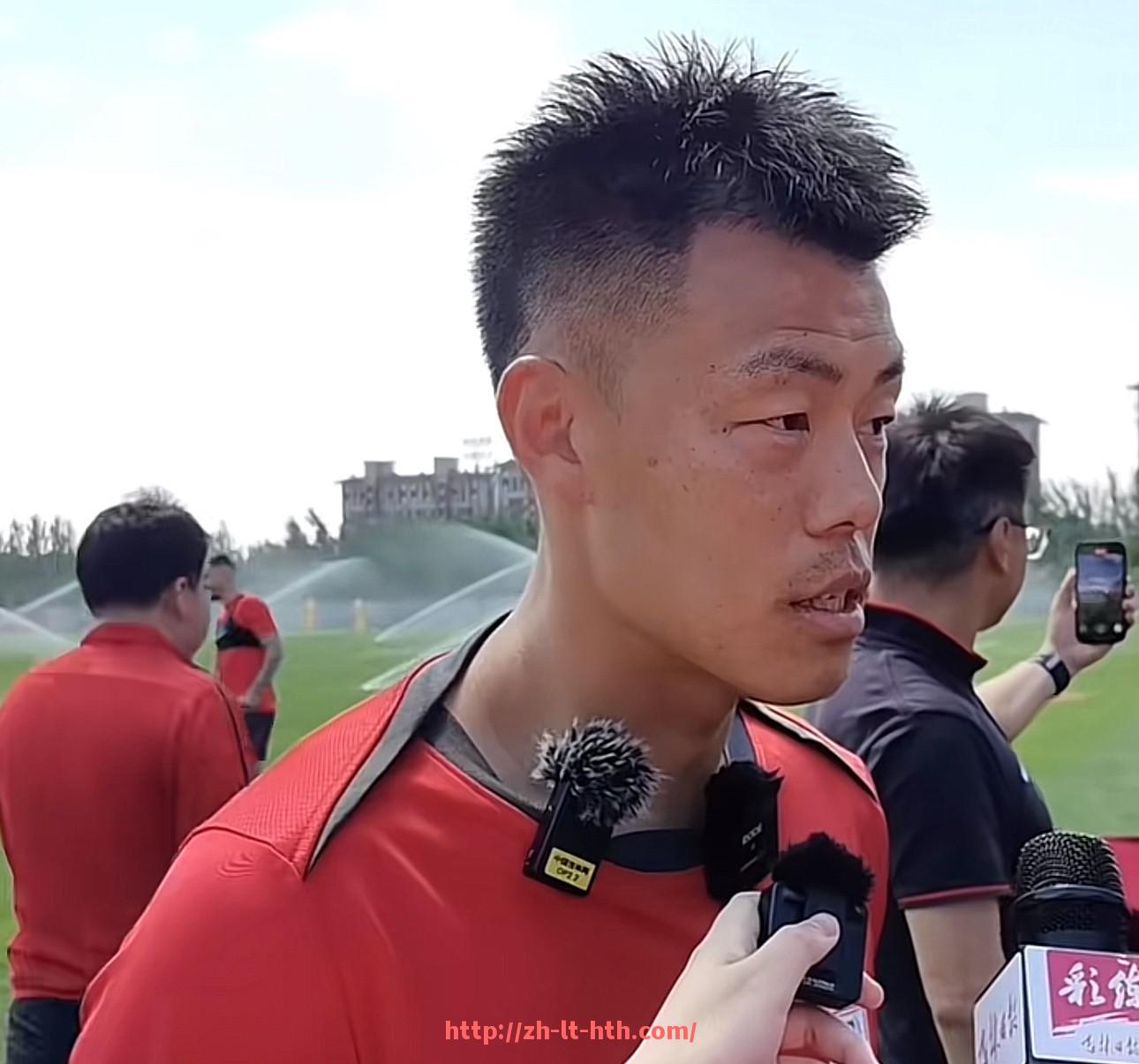 华体会hth登录入口-足球传奇贝利是否曾效力过德甲球队？历史探讨